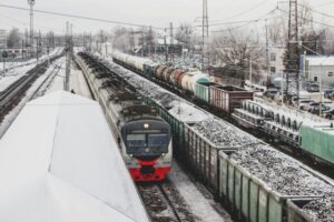 Northern Railway Apprentice Recruitment 2025 official notification for 4116 posts, released by RRCNR with important dates and eligibility details.